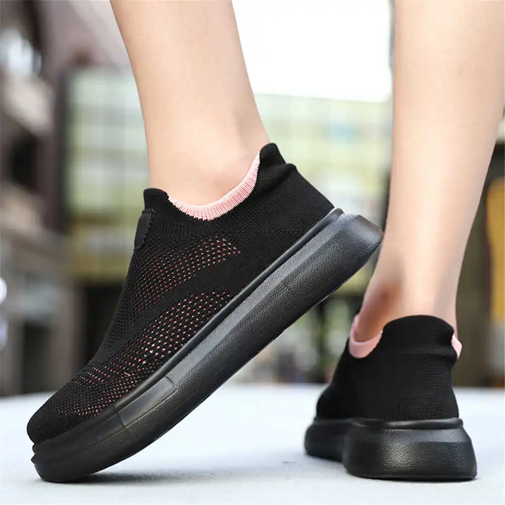 Tech Office Names - Chaussures à plateforme marron pour femme,